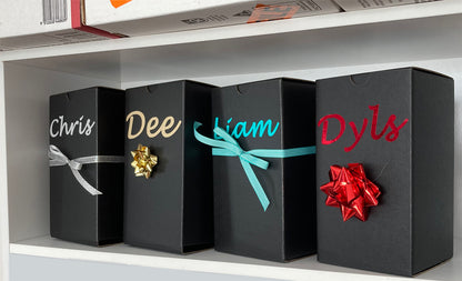 YES, Gift Box, please.