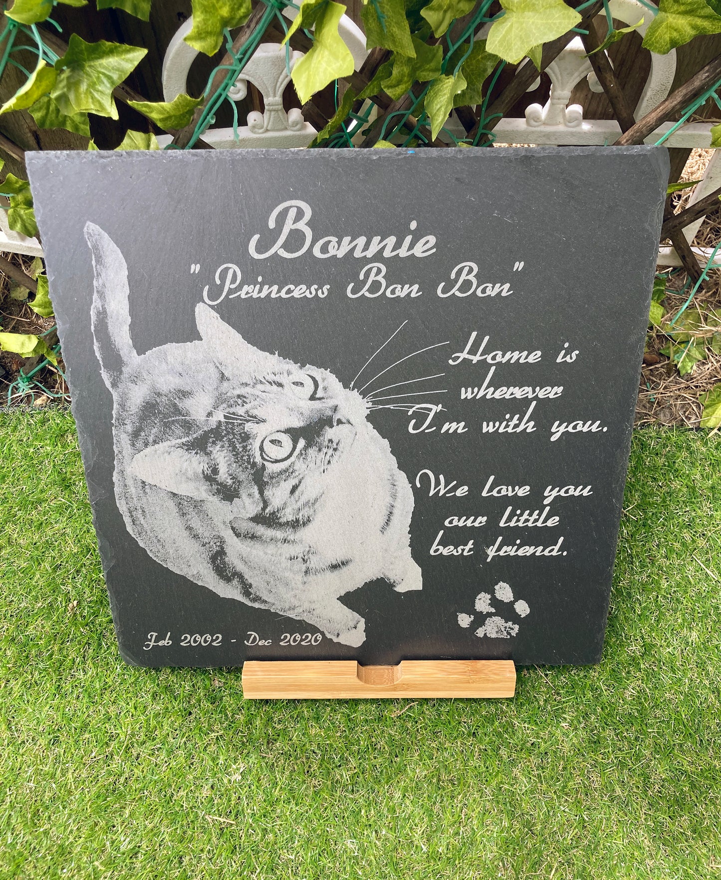 Memorial Photo Plaques Personalised for any Pet. Inside, outdoor and gardening. LARGE SIZES